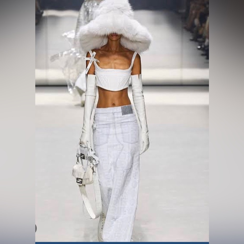 FENDI by Marc Jacobs Slit Maxi Skirt - Picture 2 of 10